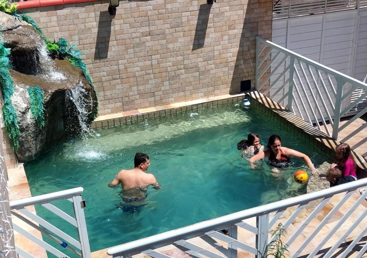 Hostel Falcao-Suites Privativas Com Ar Condicionado Rio das Ostras Exterior foto